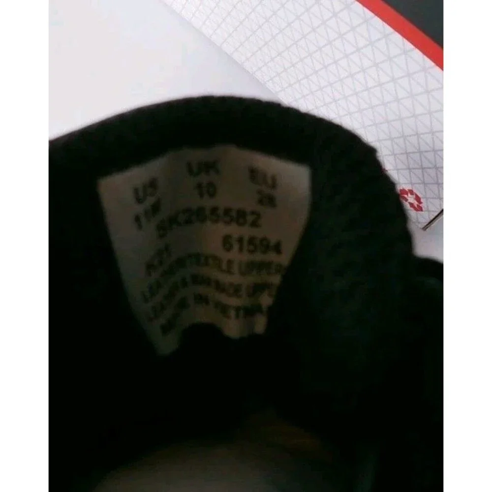 Saucony Big Kid Wind  Running Shoes, Black Size 11m NEW In Box